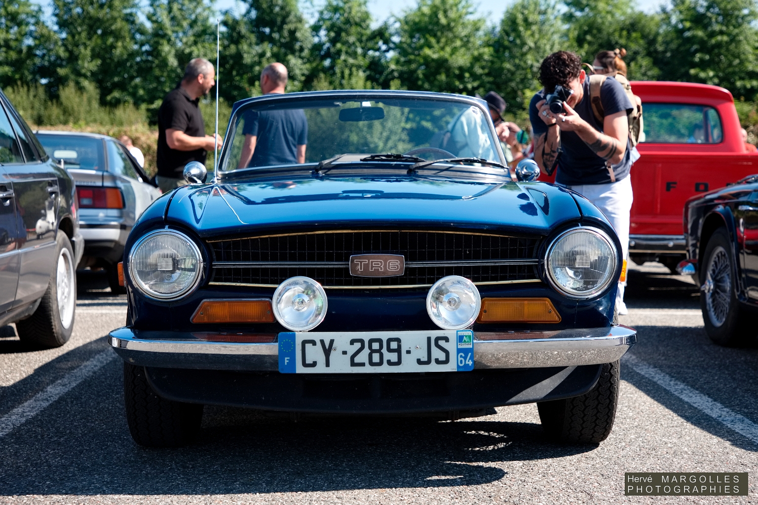 Triumph TR6.jpg